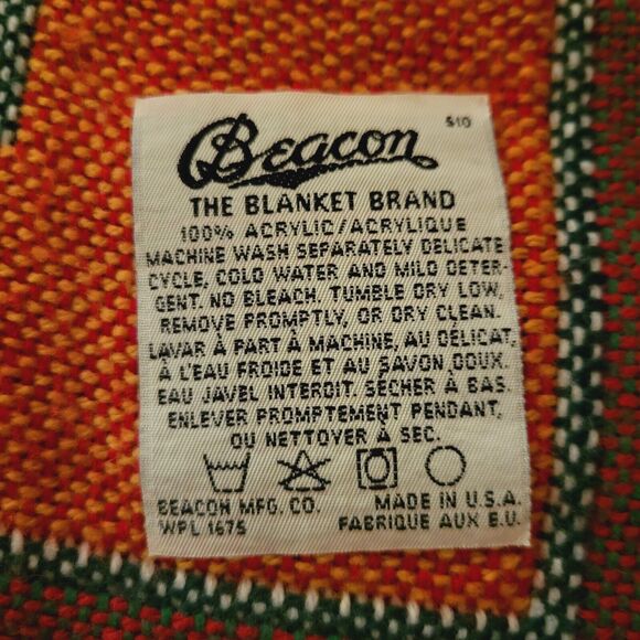 Beacon French Horn Bows Ornament Christmas Design Tapestry Throw Blanket - Picture 2 of 6